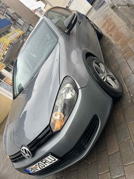 Vând wolkswagen golf 6