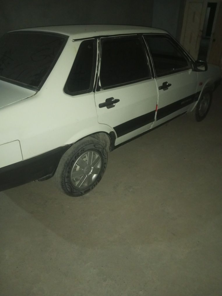 Lada vaz 21099 sputnik