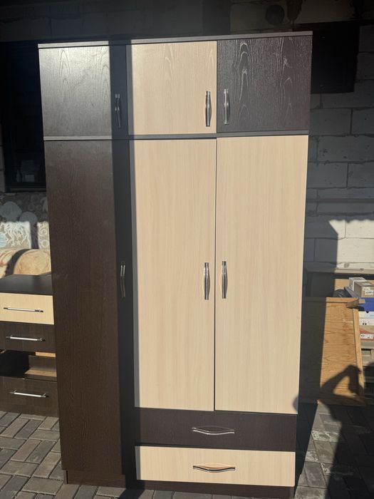 Продам шкаф с антрисолью