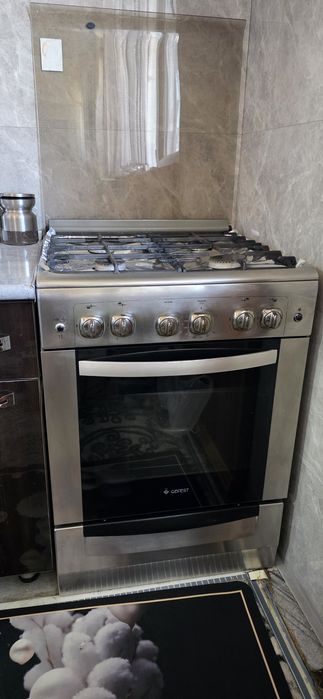 Газова плита "Gefest" б/у. В хорошем состоянии