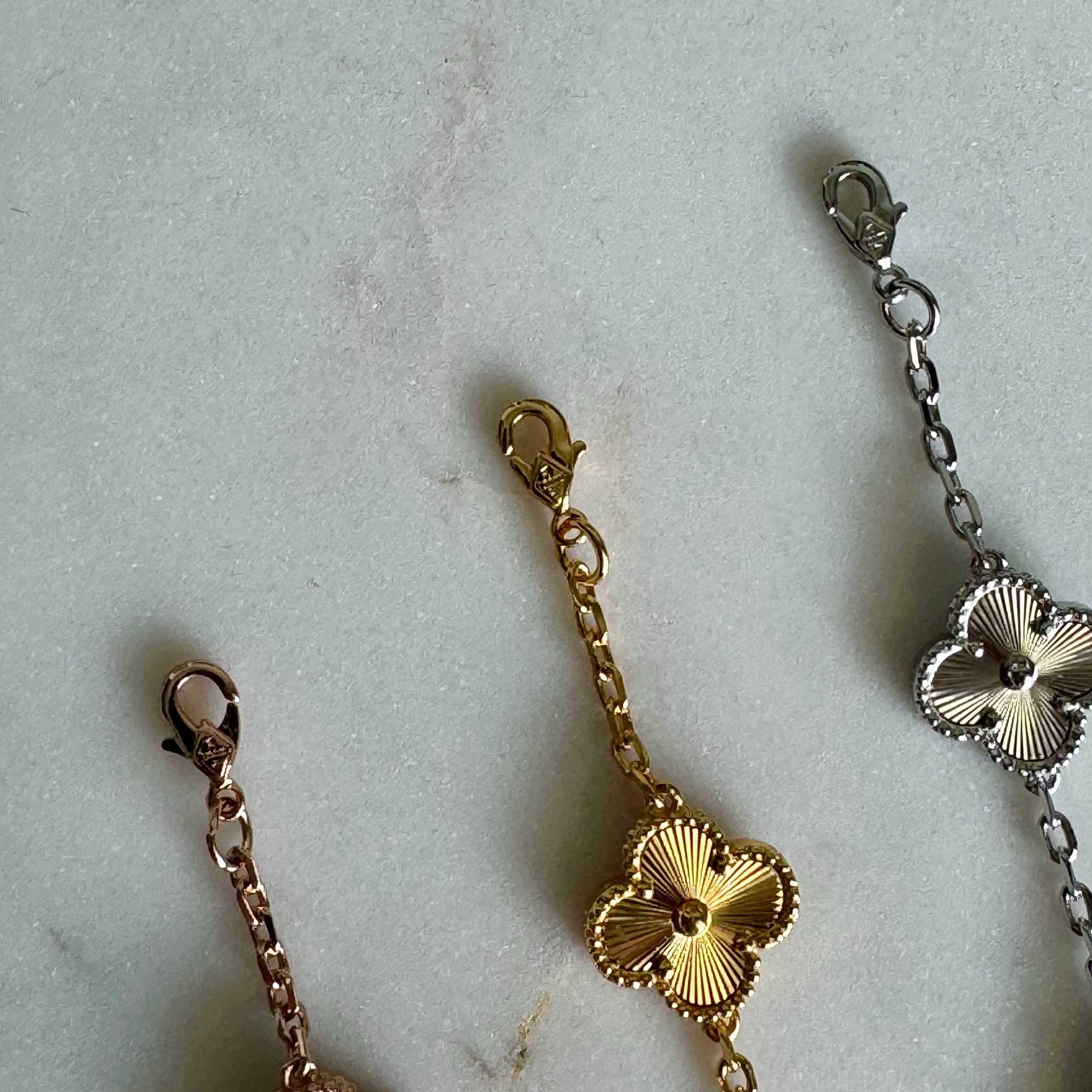 Bratara Van Cleef & Arpels Sweet Alhambra