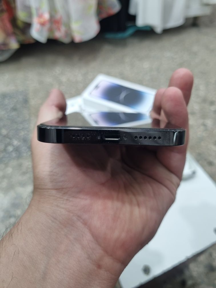 Iphone 14 pro max LLA E-sim