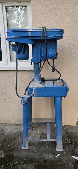 Mașină de găurit  trifazica