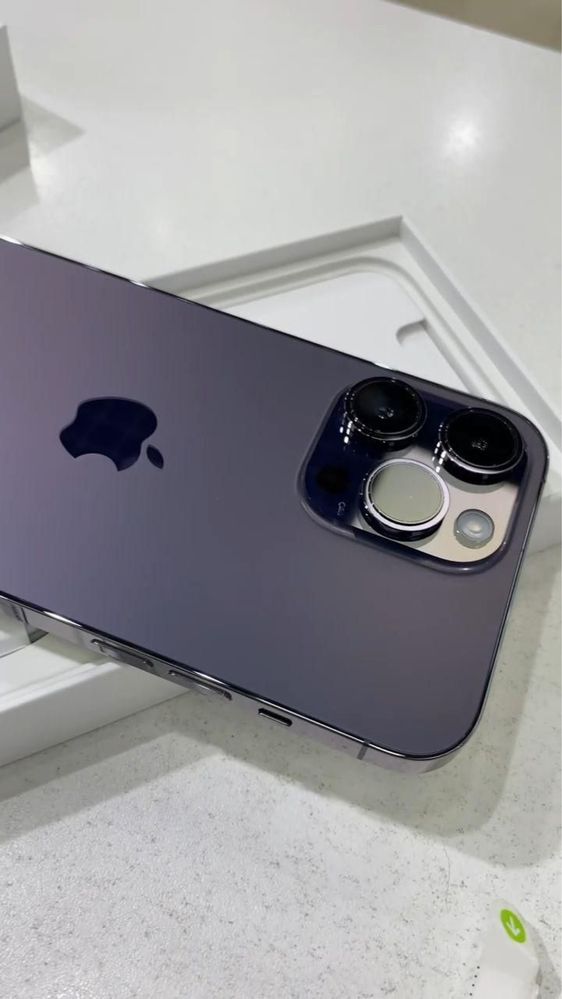 Продавам Iphone 14 Pro Max 128GB