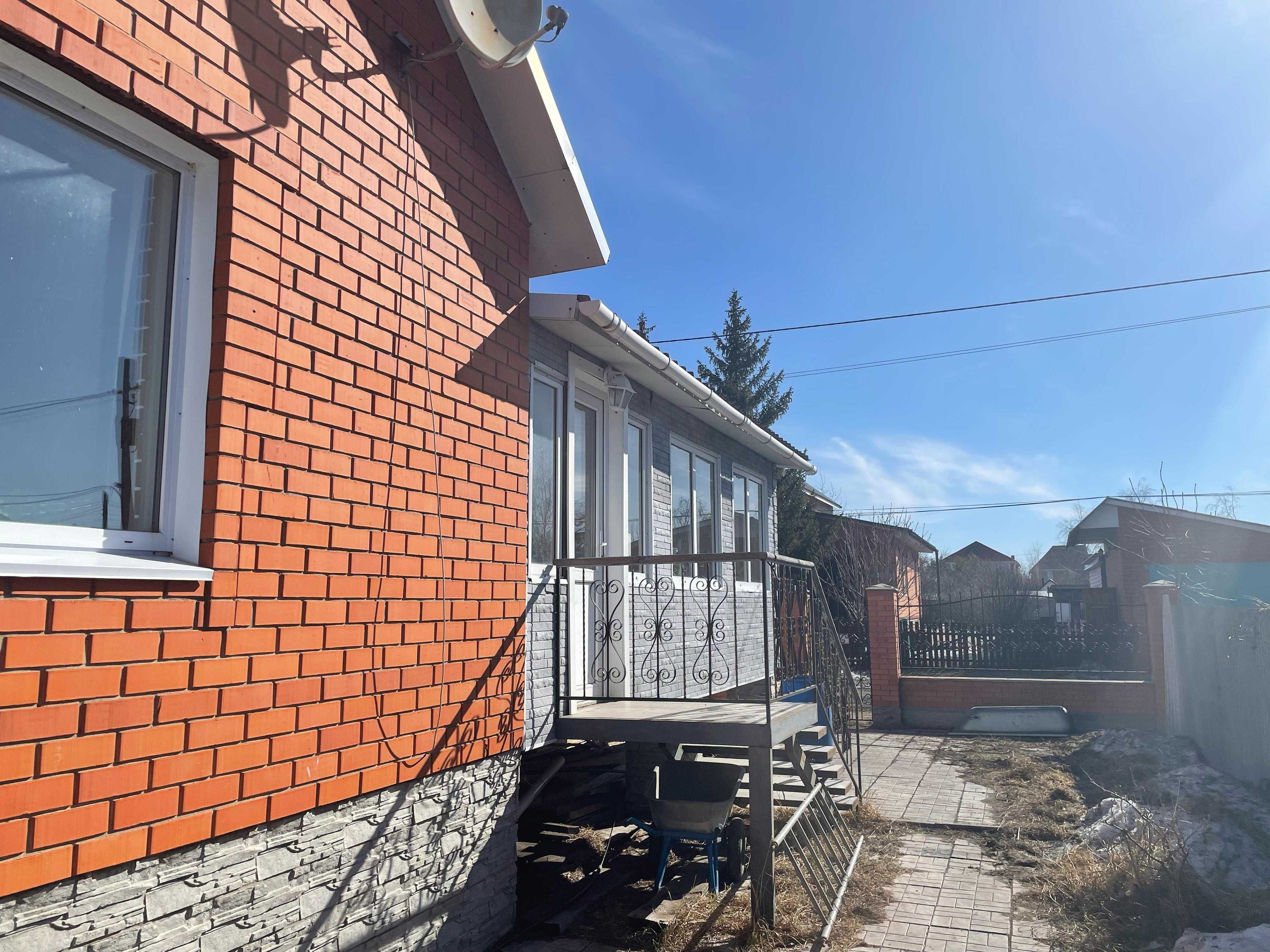 Продаётся отличный коттедж в Солнечной