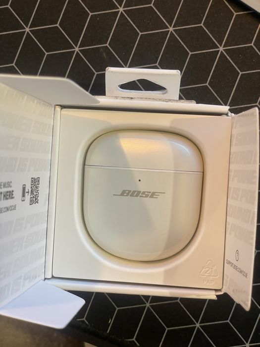 Casti Bose Quiet Confort Ultra