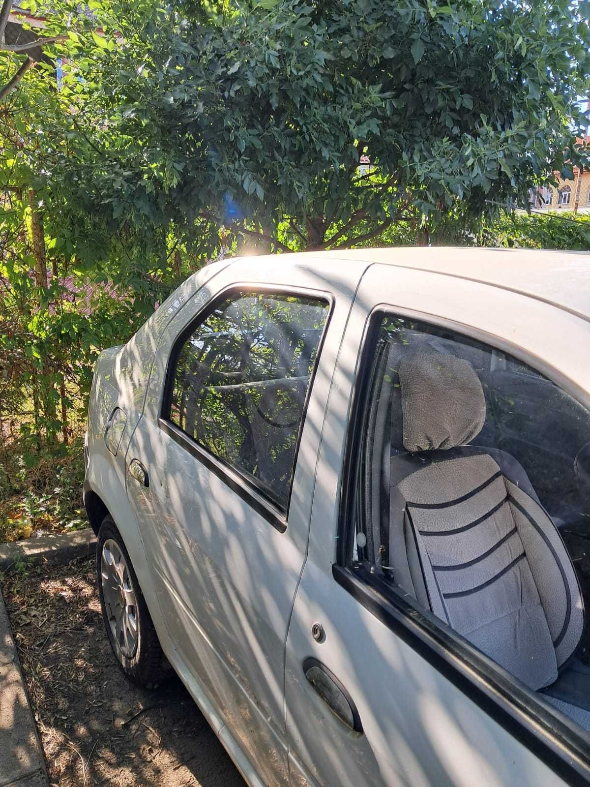 Dacia Logan 2012