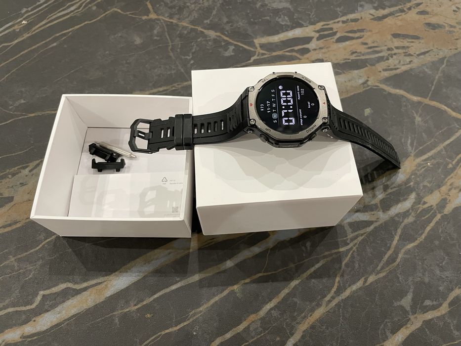 Спортивные часы amazfit T-REX