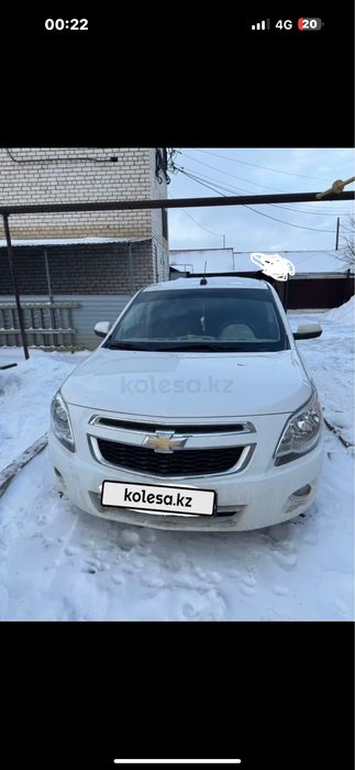 Кобальт автокөлік ақ түсті 2021 жылы алынды әйел адам қолданған барлық