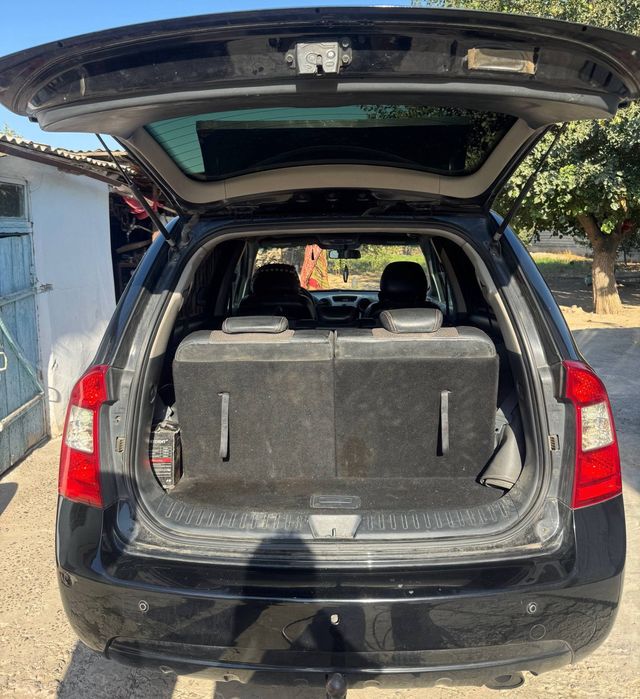 Kia Carens 2007yil
