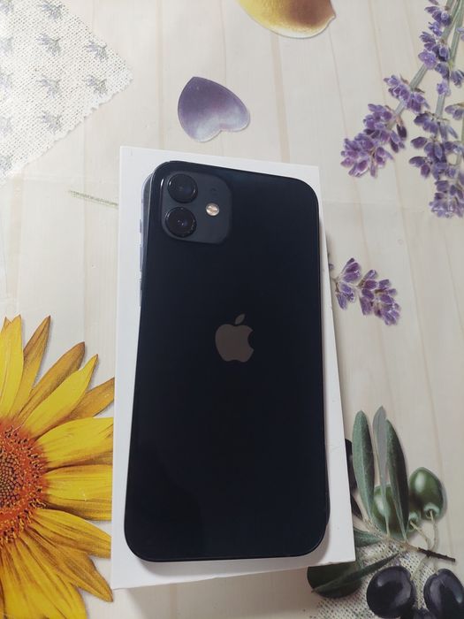Iphone 12 64 GB.