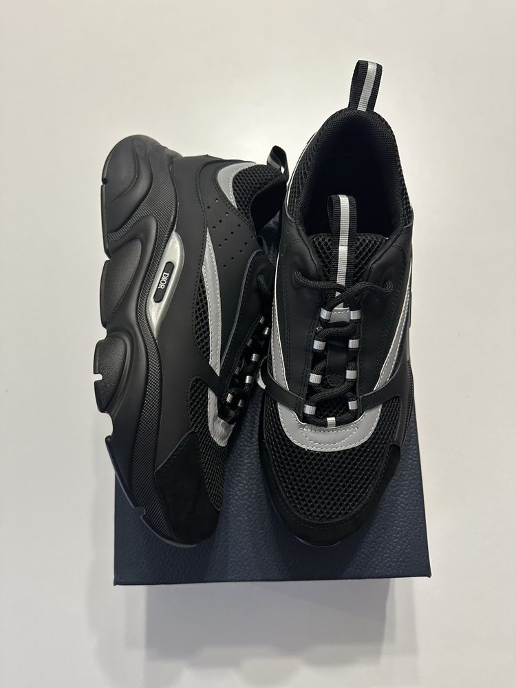 Dior B22 Black Sliver