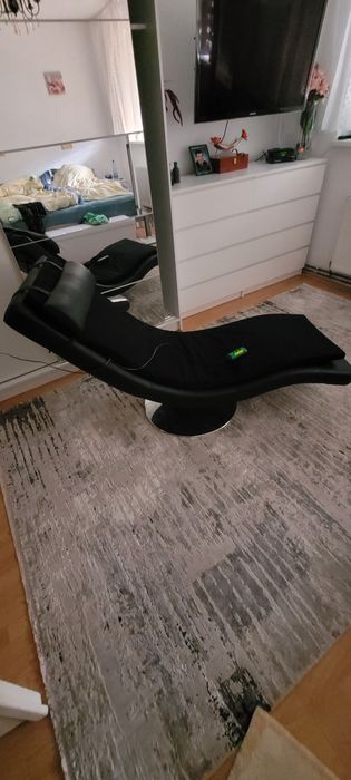 Fotoliu rotativ de relaxare cu saltea de masaj