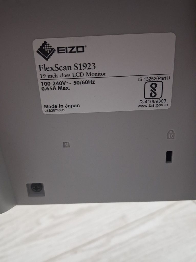 Monitor profesional Eizo FlexScan S1923- 19"