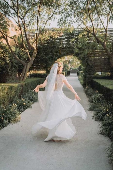 Rochie mireasa Divine Atelier - model Isabelle