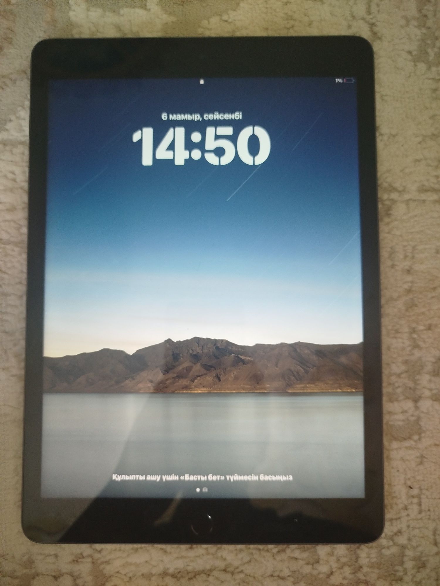 планшет iPad 9 th generation wifi версия 64gb с полным комплектом