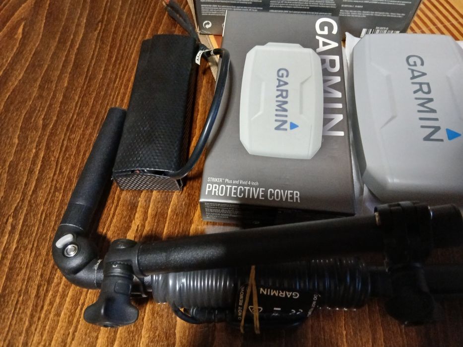 Сонар Garmin STRIKER PULS 4