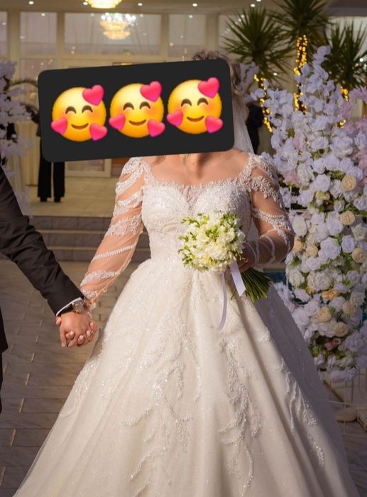 Rochie mireasă model 2025