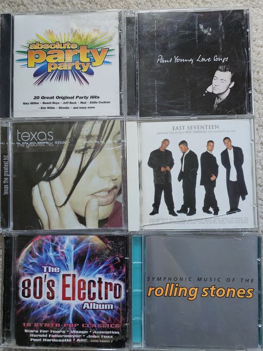 Оригинални компакт дискове от лична колекция