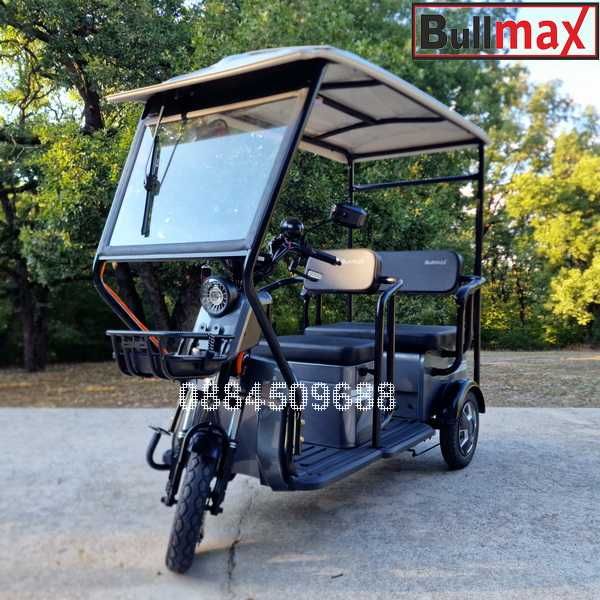 Електрическа триместна триколка BULLMAX B10 SOLAR