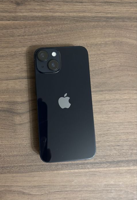 Iphone 14; доста запазен