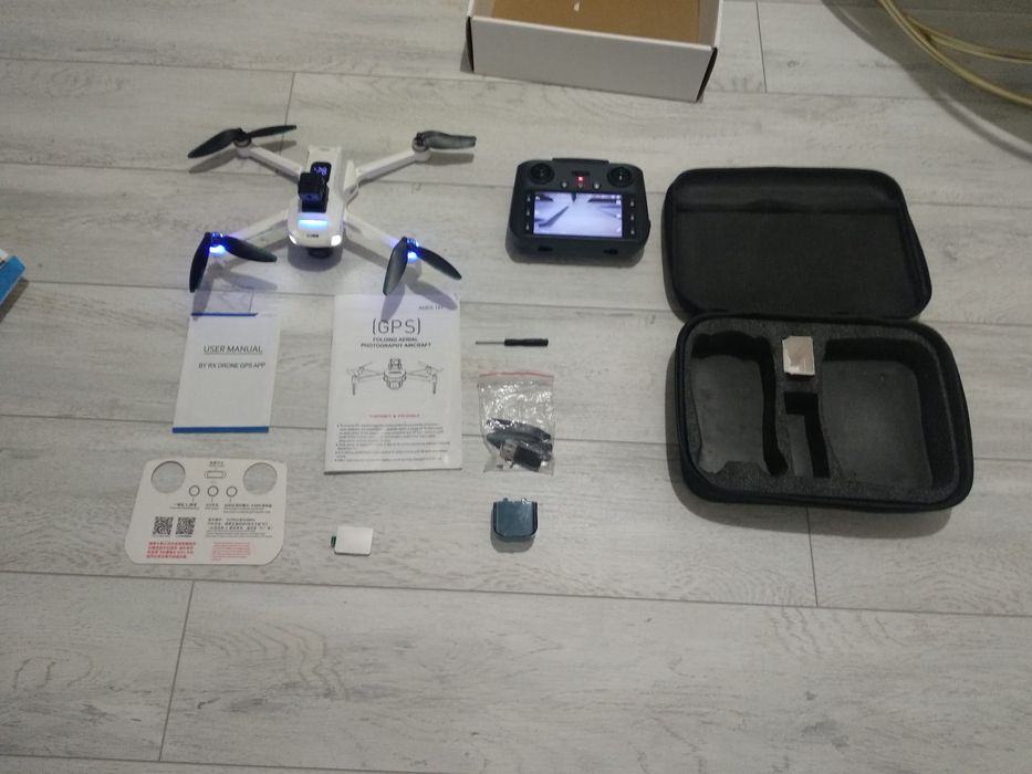 Dronă S159 Uav + Controler display (ca NOUĂ)