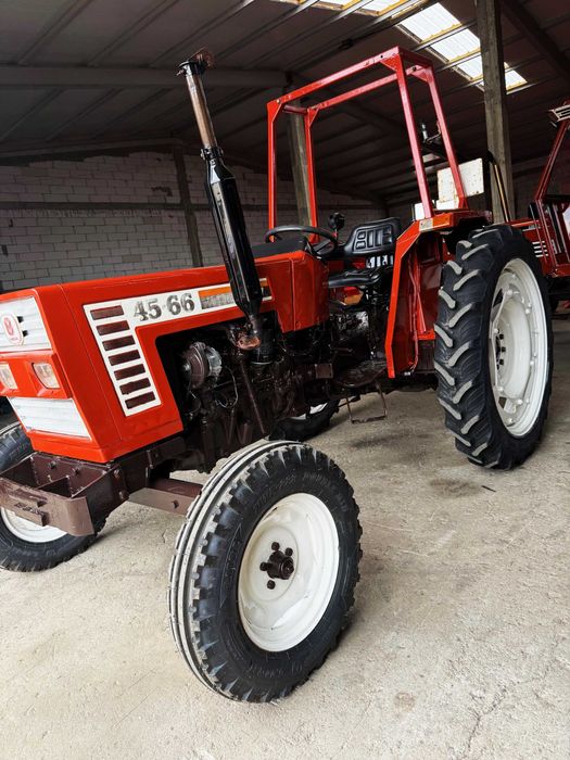 Tractor Fiat Agri New Holland 45 66 ore 3000 an 1997 Fiat 640 70 90 80