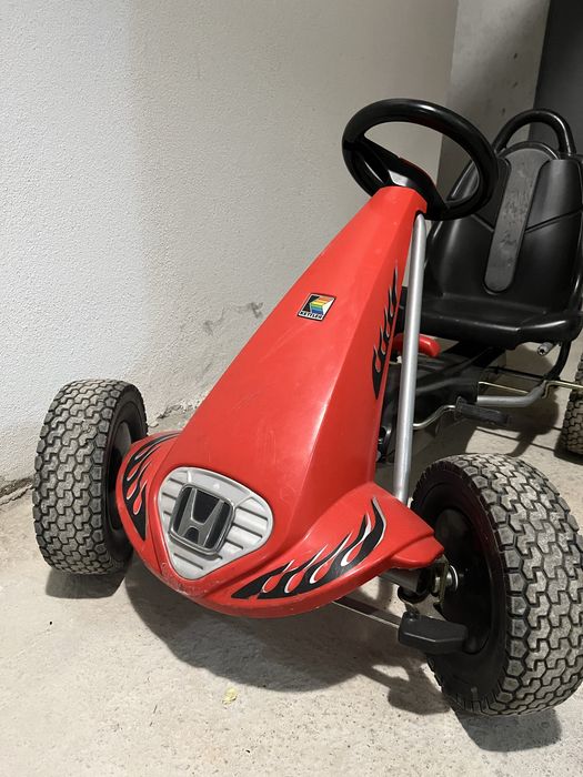 Kettler Картинг с педали-немско качество и регурелиема седалка