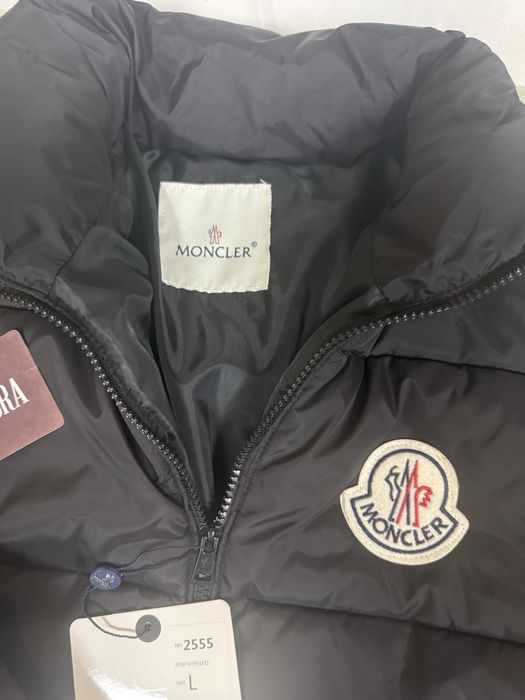 Moncler kurtka qora