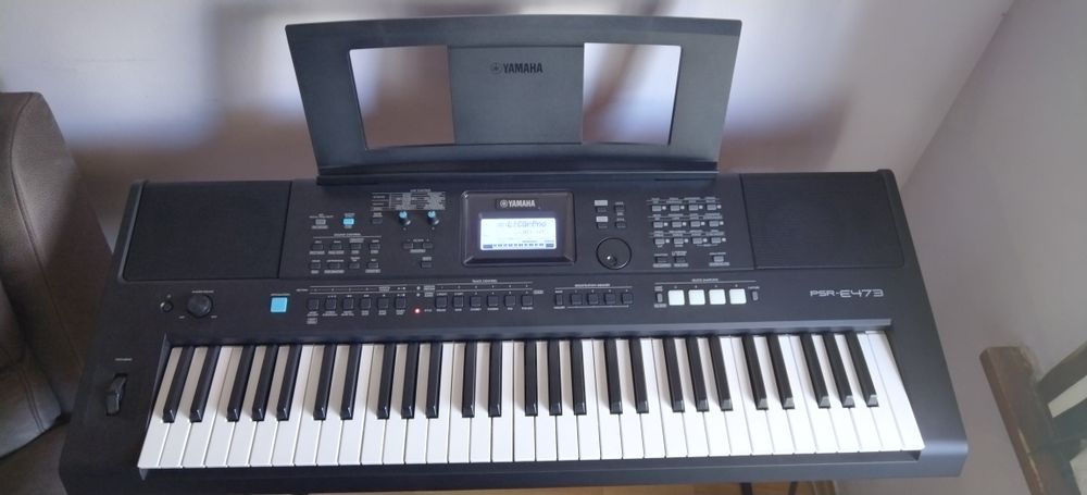 Yamaha PSR-e473 синтезатор