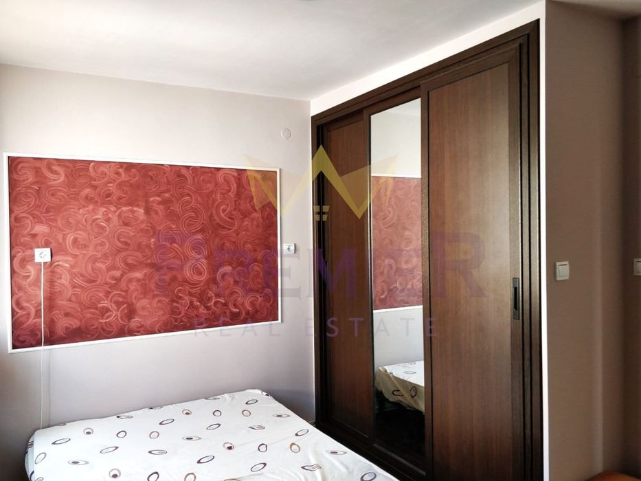 Продава се Къща в с. Страшимирово, Област Варна - 320 кв.м за 663 €/кв.м - Снимка #9