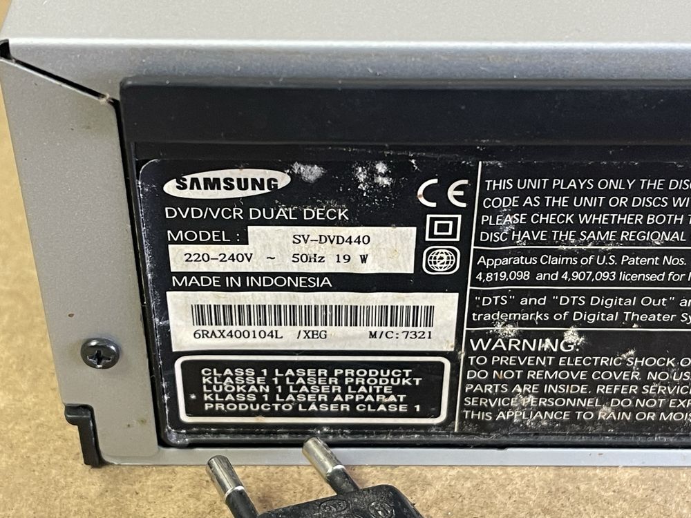 DVD/VCR Dual Deck Samsung SV-DVD440