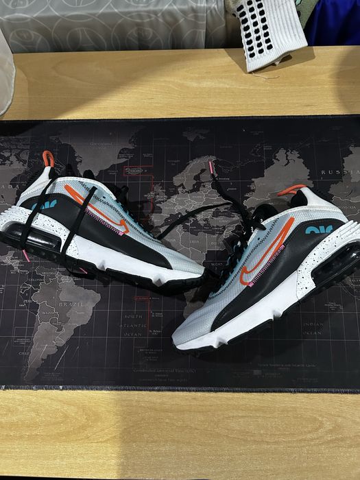 Nike Air Max 2090