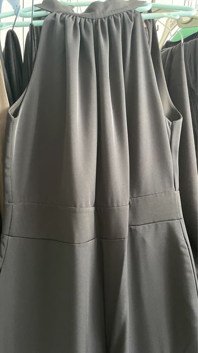 Salopeta Neagră de cocktail