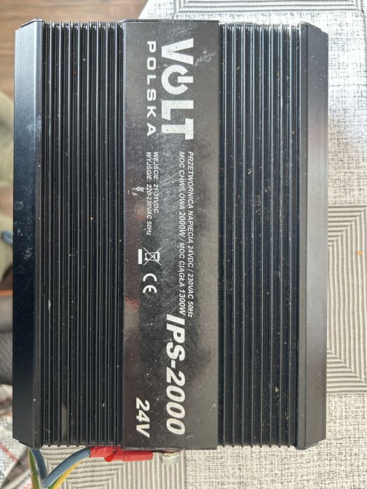 Инвертор “VOLT” 24V DC/220AC IPS-2000