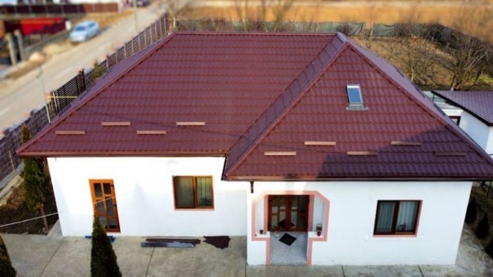 Executam acoperisuri și reparații