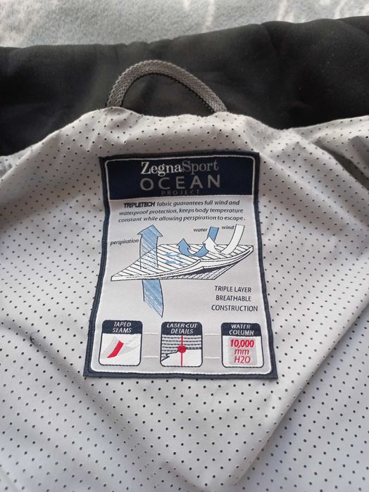 Geaca impermeabila ZEGNA marime xl