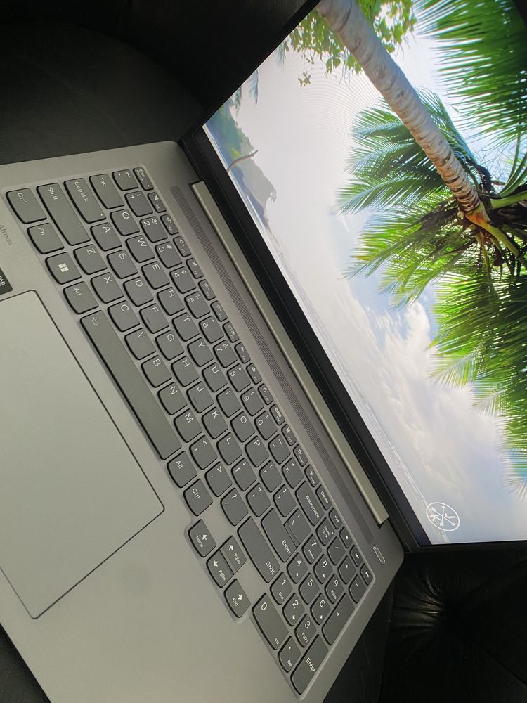 Laptop Lenovo IdeaPad / 16 Inch /16 GB RAM / 1 TB /Space Gray/ Ca nou