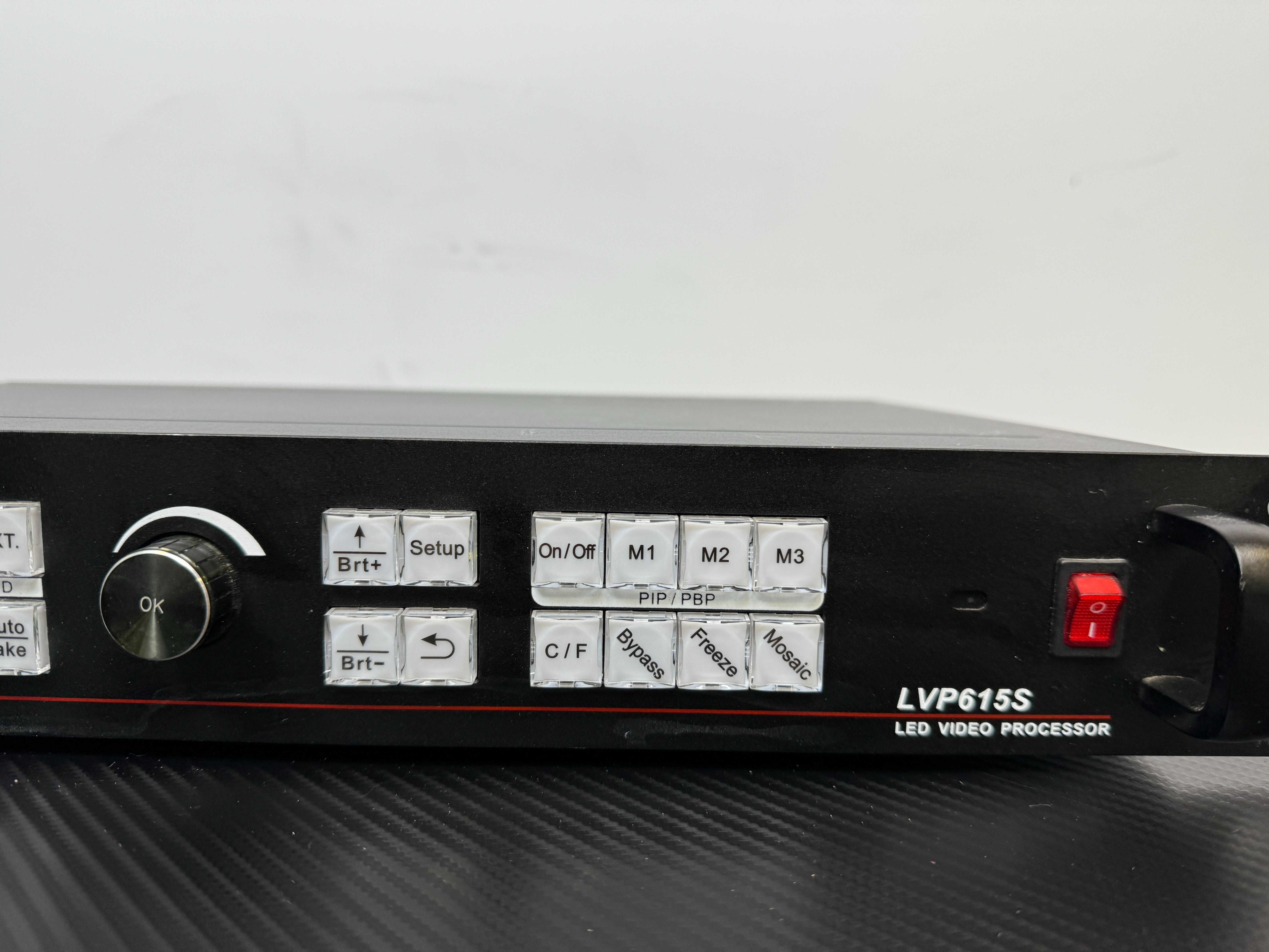 Procesor Video Ecran LED LVP615S