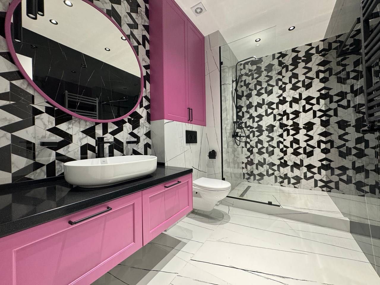 СРОЧНО продажа 1/8/12 ЖК NRG Mirzo Ulugbek, 42м2