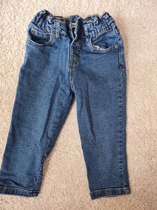 Детски дънки за момиче