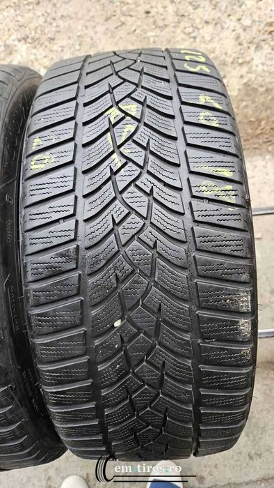 2 Anvelope Iarna 225/40 R18 GOODYEAR Ultragrip Performance + RUNFLAT