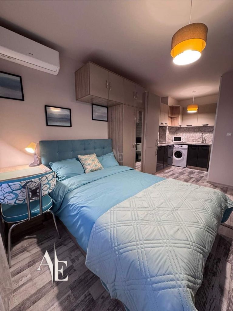Продава се Тристаен апартамент в Плевен, Дружба 1 - 93 кв.м за 1592 €/кв.м - Снимка #4