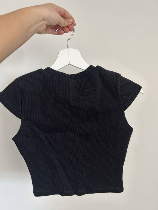 Къс черен топ / тениска