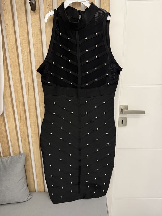 Черна бандажна рокля