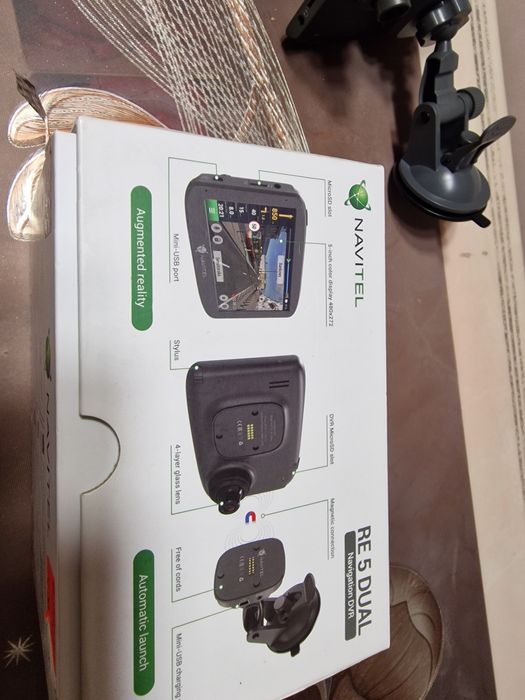 Navitel RE5 Dual видеорегистратор+ навигация