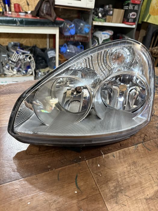 Фара приора 2 левая с ход огнём оригинал бош