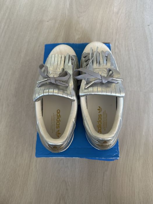Маратонки adidas