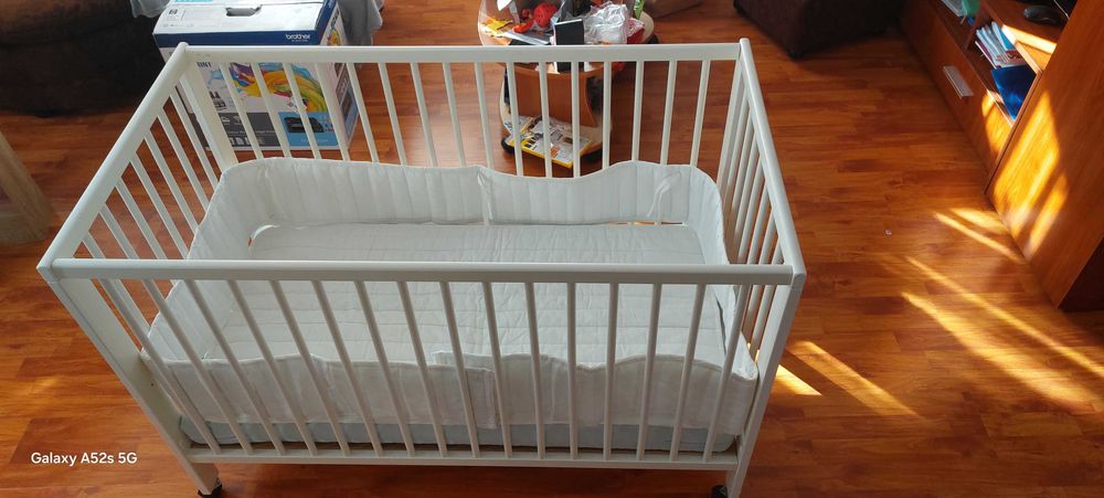 Patut Ikea cu accesorii