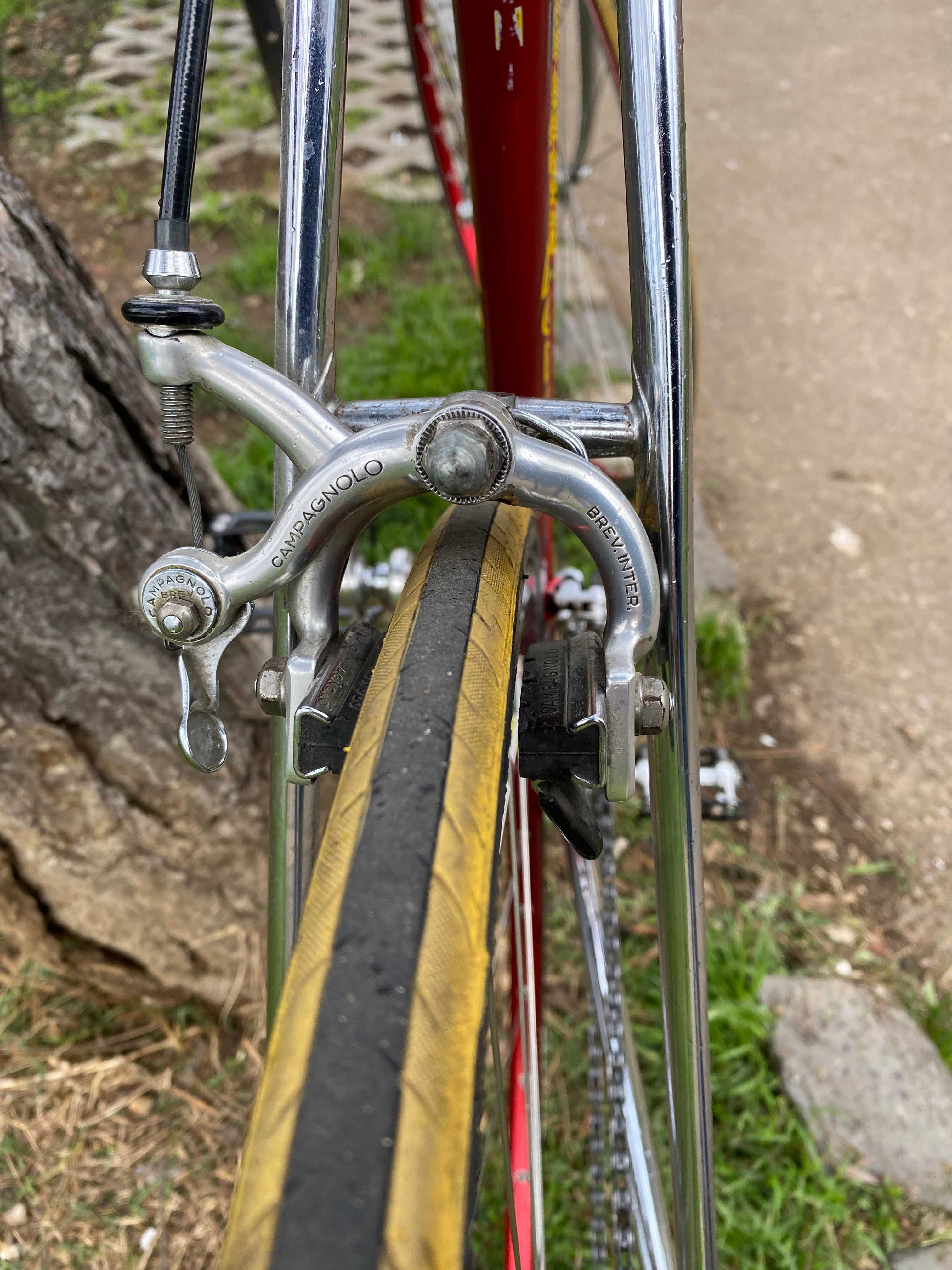 Cursiera vintage Simoncini echipata Campagnolo Super Record